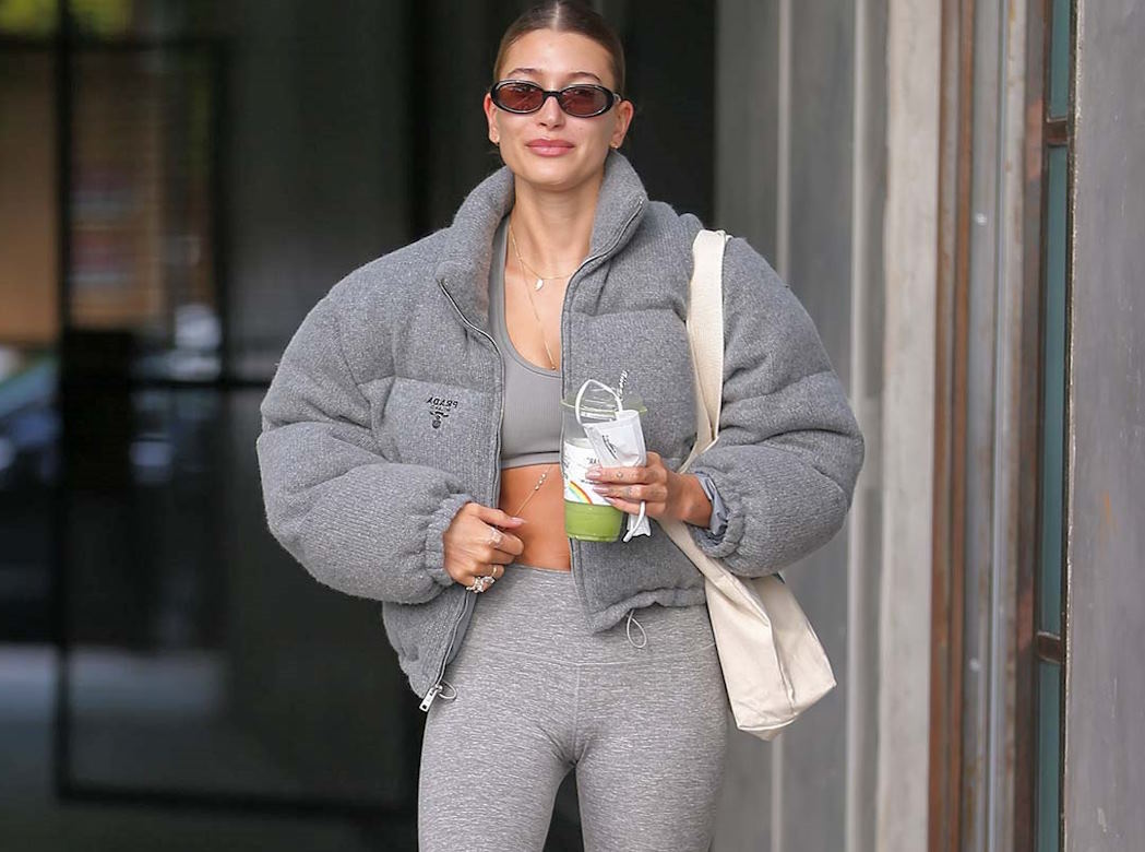 wear-athleisure-outside-the-gym